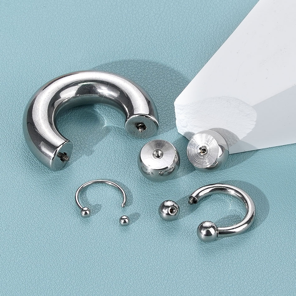 Anneau en fer à cheval en acie - Body Jewelry Hangers avis et prix